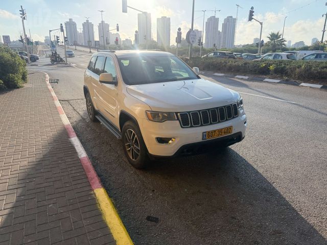 ג'יפ גרנד צ'ירוקי