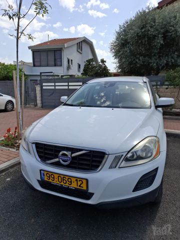 מודעת רכב וולוו XC60
