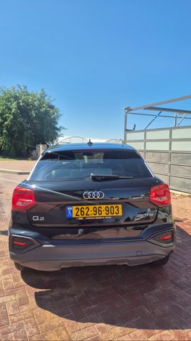 אאודי Q2