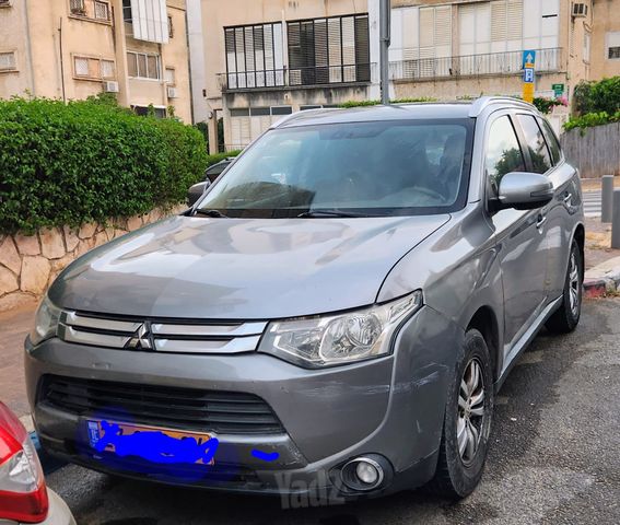 מיצובישי אאוטלנדר