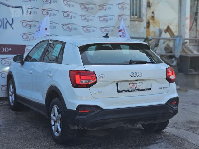 אאודי Q2