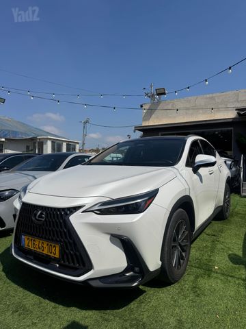 NX Hadori היברידי אוט׳ בנזין 2.5 (190 כ״ס)
