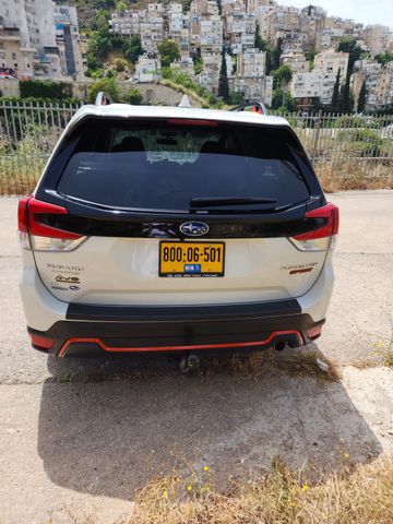 סובארו פורסטר