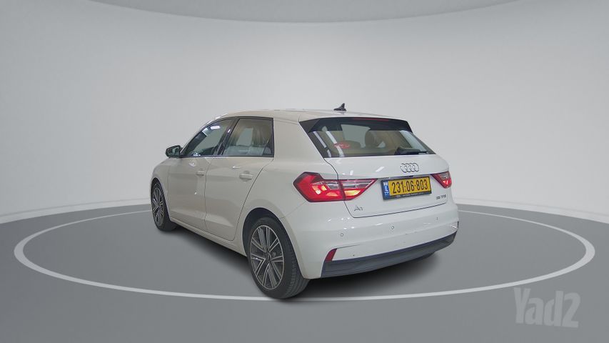 אאודי A1