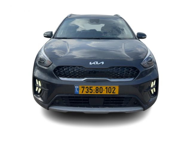 קיה נירו