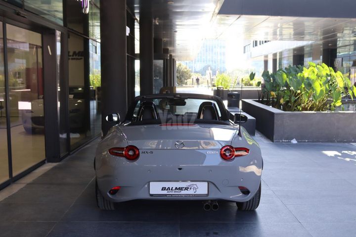 מאזדה MX-5