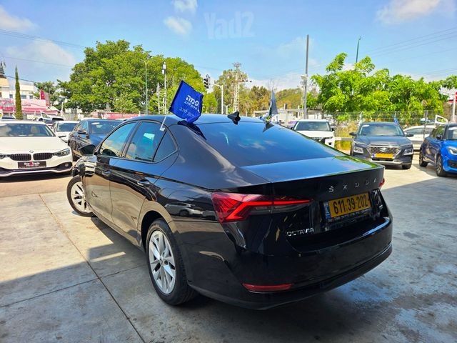 סקודה אוקטביה