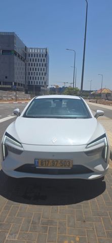 אי.וי איזי Limo