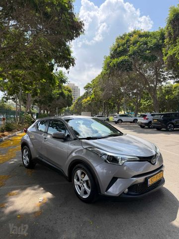 טויוטה C-HR