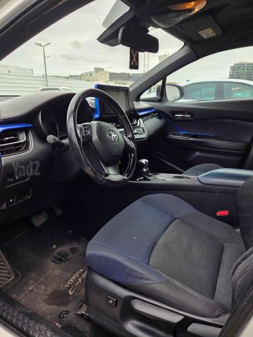 טויוטה C-HR