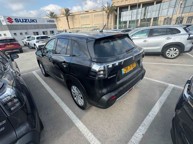 סוזוקי S-Cross