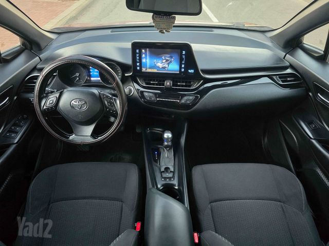 טויוטה C-HR