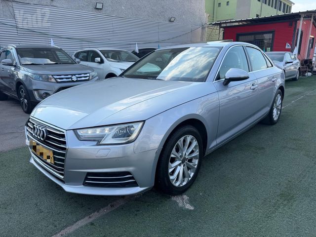 אאודי A4