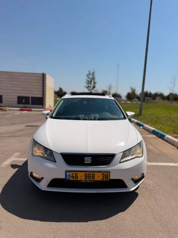 מודעת רכב סיאט לאון