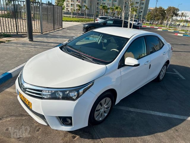 מודעת רכב טויוטה קורולה