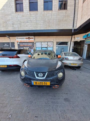 מודעת רכב ניסאן ג'וק