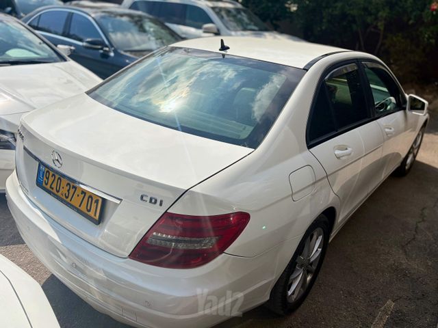 מרצדס-בנץ C-class