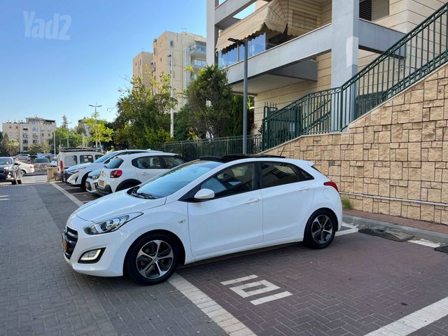 מודעת רכב יונדאי i30