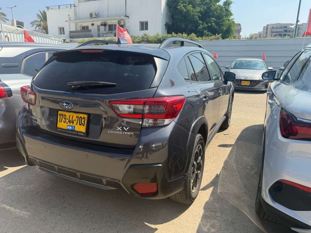סובארו XV