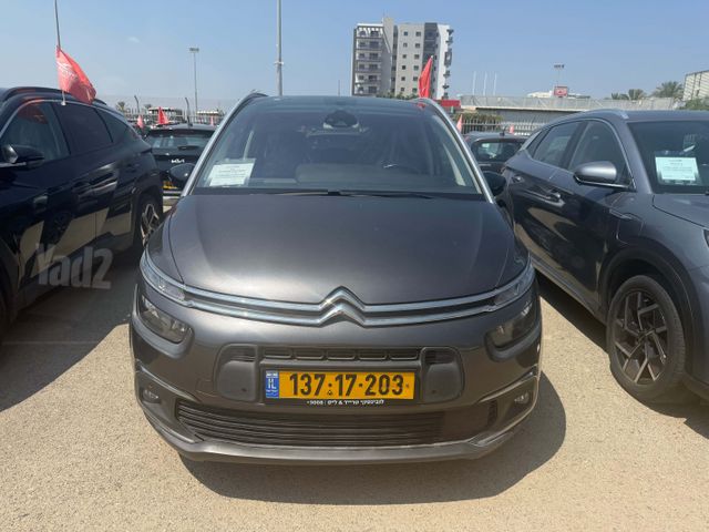 מודעת רכב סיטרואן C4 ספייסטורר