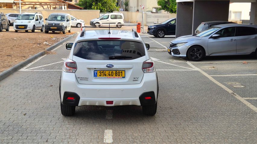 סובארו XV