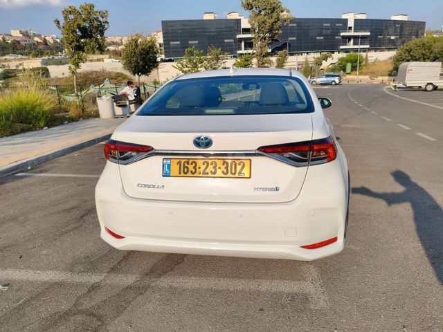 טויוטה קורולה
