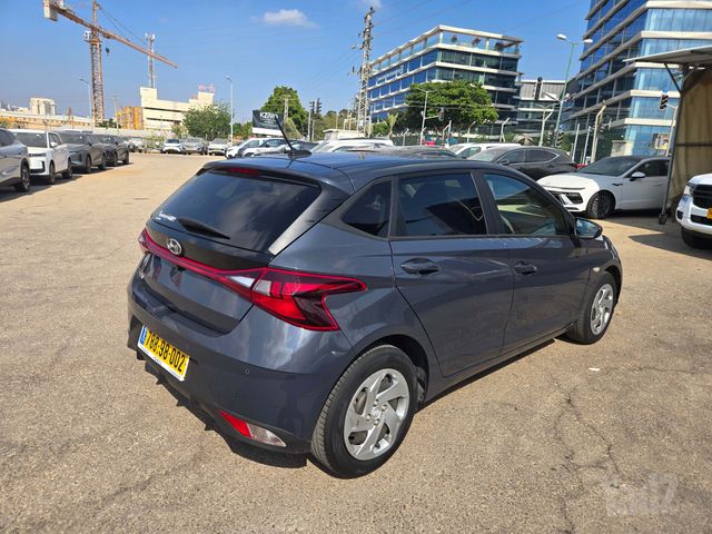 יונדאי i20