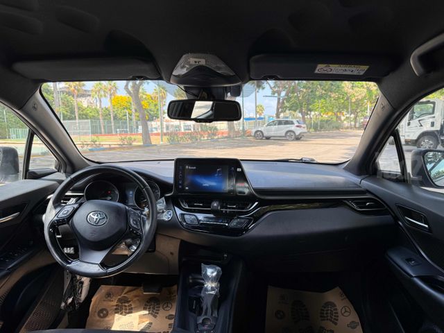 טויוטה C-HR