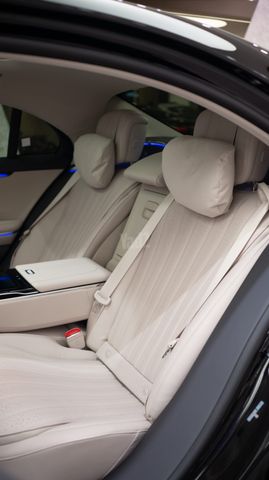 מרצדס-בנץ S-class