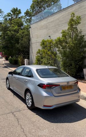 טויוטה קורולה