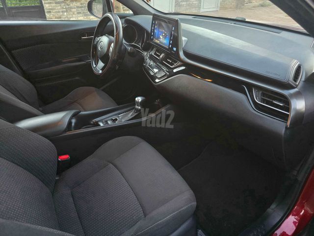 טויוטה C-HR