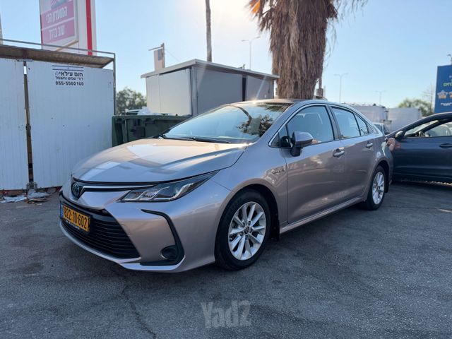 מודעת רכב טויוטה קורולה
