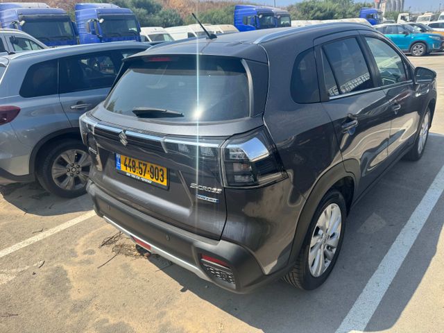 סוזוקי S-Cross