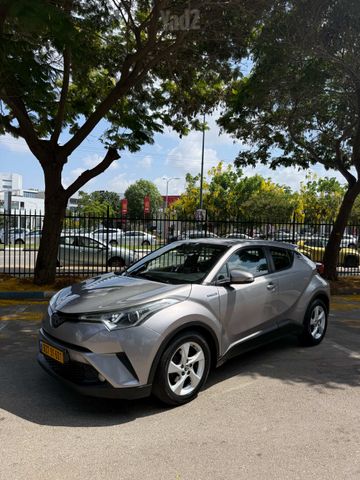 טויוטה C-HR