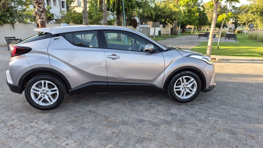 טויוטה C-HR
