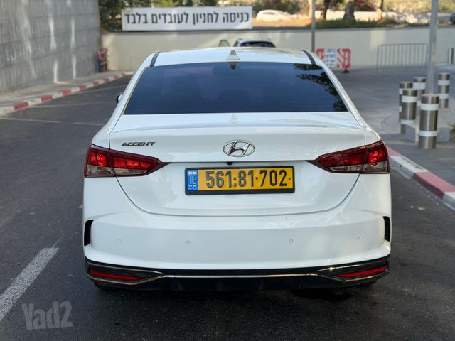 יונדאי אקסנט i25