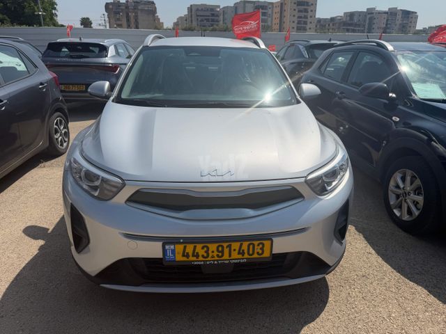 מודעת רכב קיה סטוניק