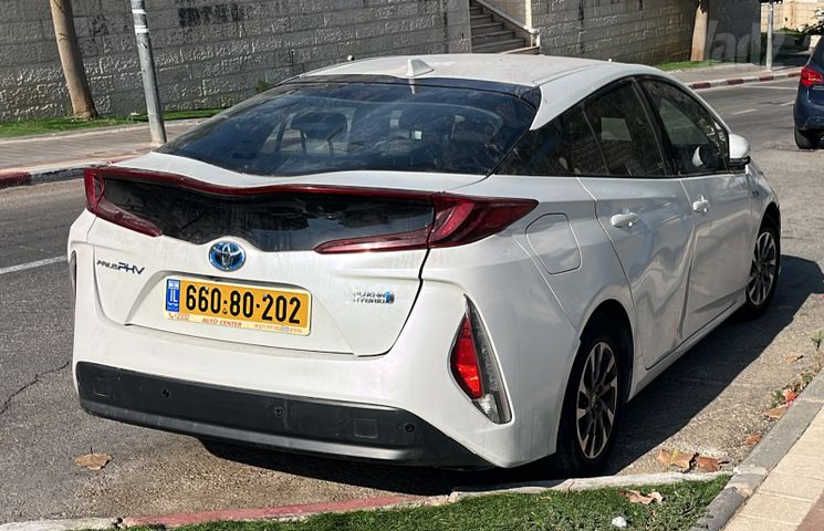 מודעת רכב טויוטה פריוס