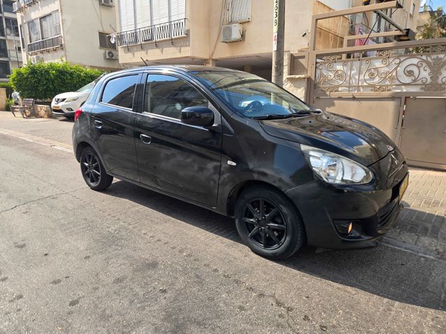 מיצובישי ספייס סטאר
