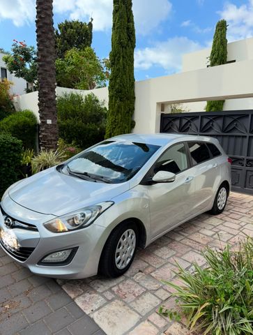 יונדאי i30