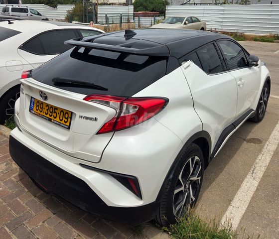 טויוטה C-HR
