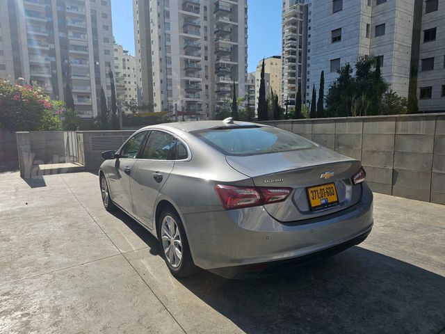 שברולט מאליבו