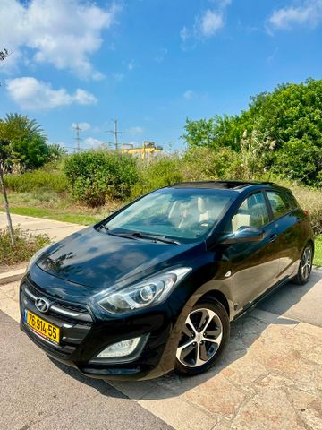 יונדאי i30