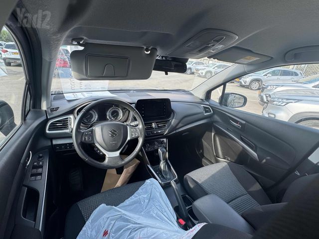 סוזוקי S-Cross