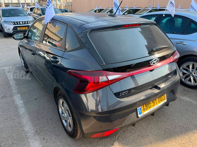 יונדאי i20