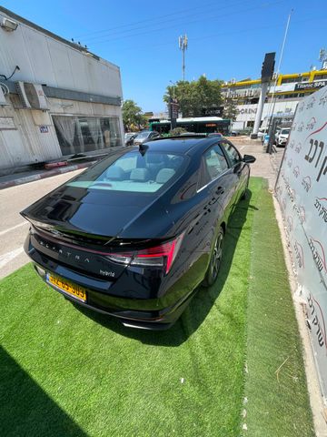 יונדאי אלנטרה