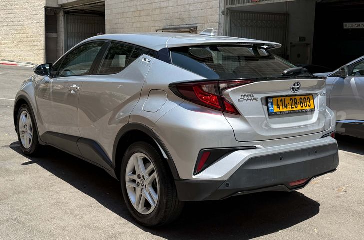 טויוטה C-HR