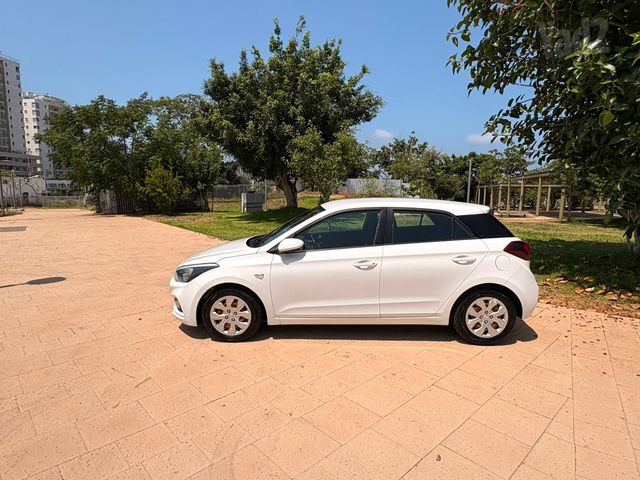 מודעת רכב יונדאי i20