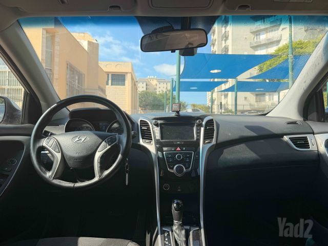 יונדאי i30