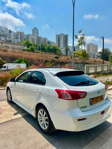מודעת רכב מיצובישי לנסר 2